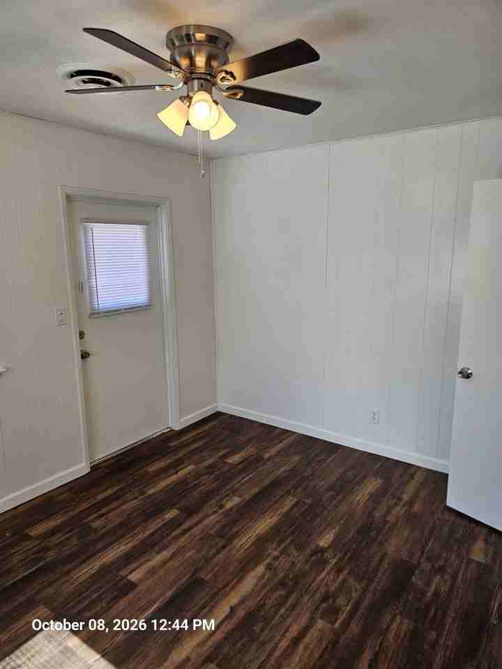 343 N Gem St - Photo 6 of 10