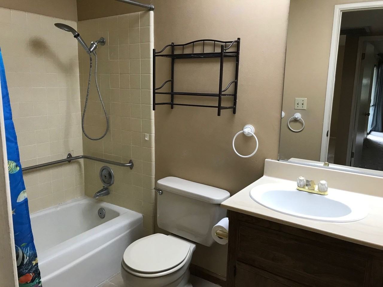 6209 Burke Way - Photo 7 of 12