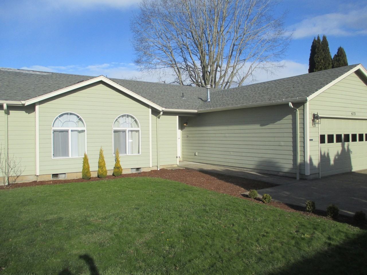 4273 Blazing Star Ct Ne - Photo 2 of 25