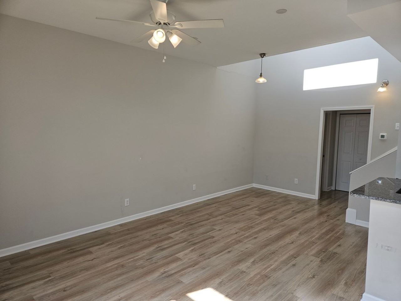 320 W Martin St #204 - Photo 3 of 17