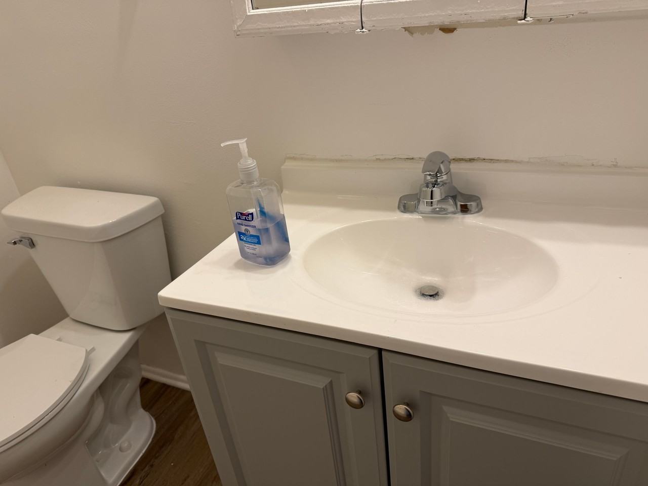 1234 W Keefe Ave #1234UNIT - Photo 3 of 9