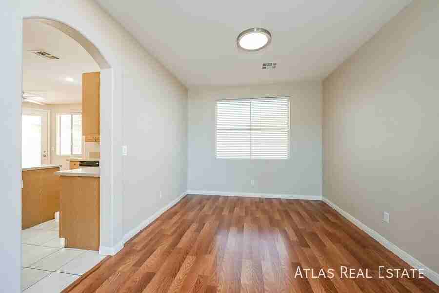 8917 Coral Shale St - Photo 5 of 22