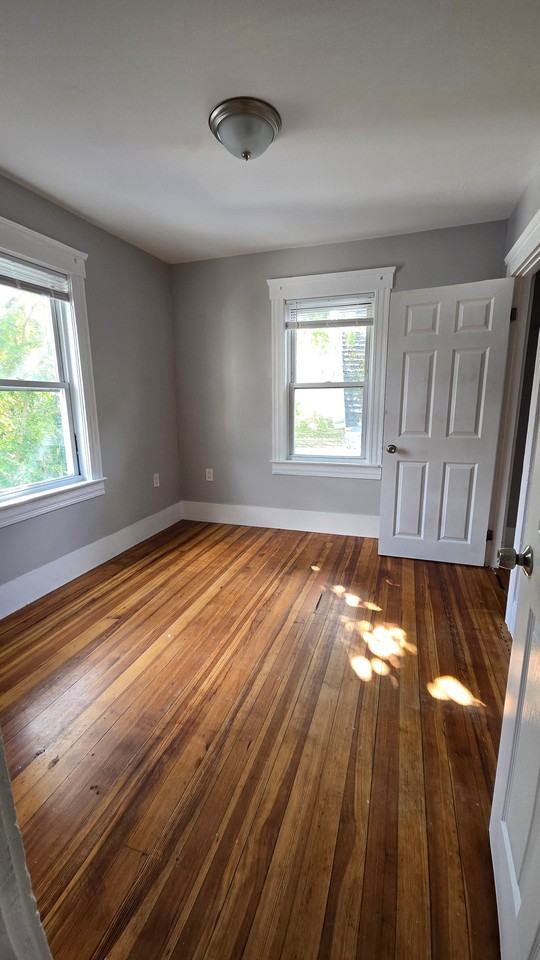 15 Bellevue Ave - Photo 6 of 8