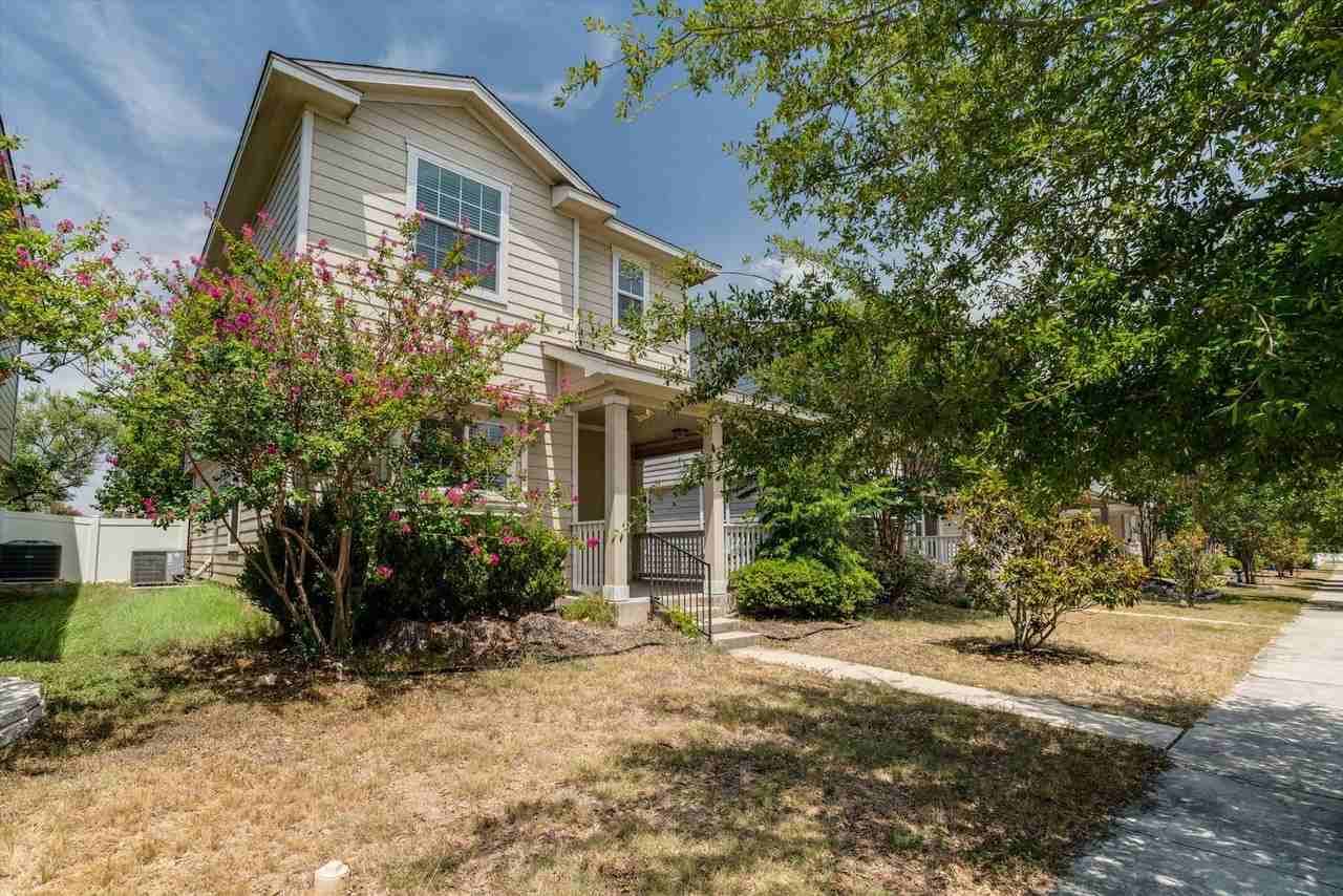 906 Craters Of The Moon Blvd - Photo 3 of 22