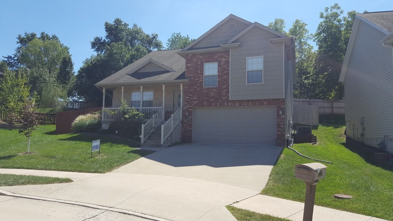 3102 Belinda Ct - Photo 2 of 19