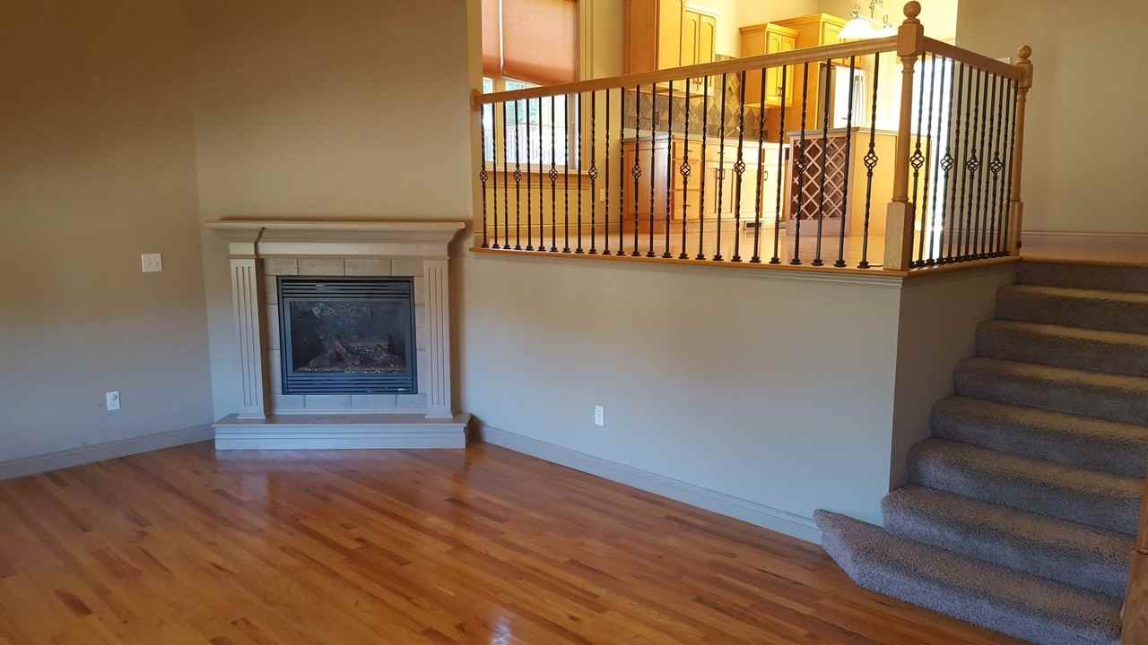 3102 Belinda Ct - Photo 3 of 19