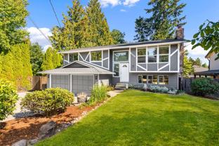 17318 9th Ave Ne - Photo 1 of 1