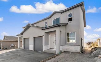 2861 Naples Dr - Photo 1 of 1