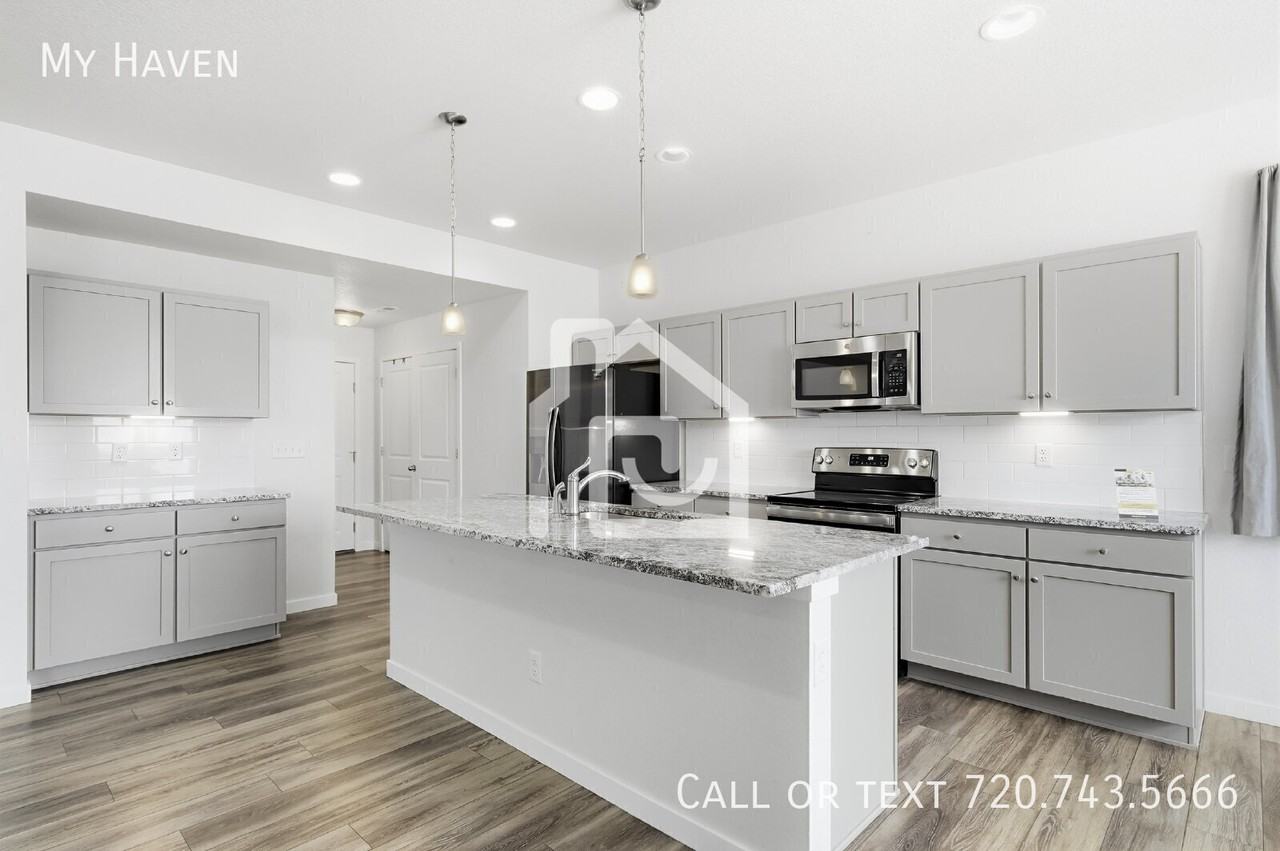 28435 E 8th Ave - Photo 7 of 27