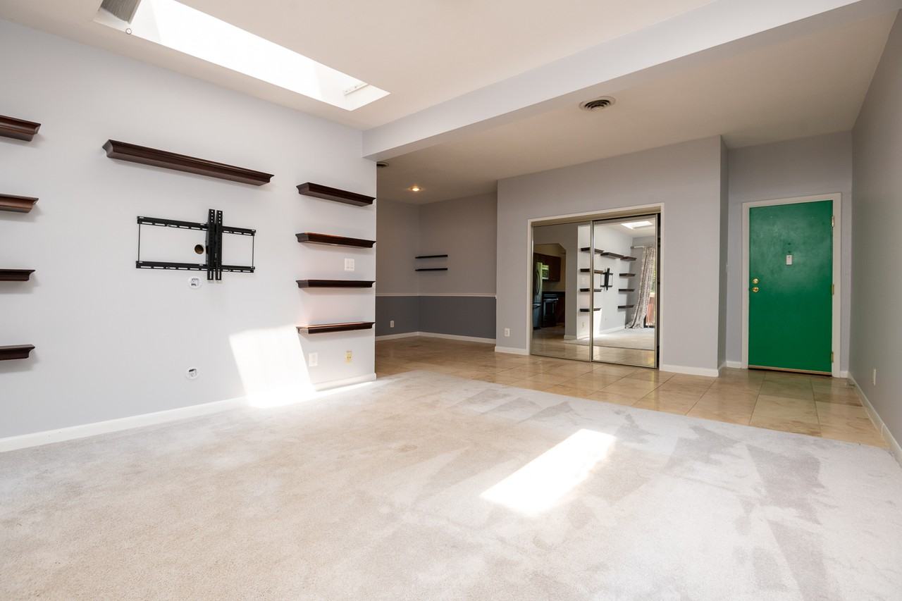 2802 Dartmouth Rd #9 - Photo 2 of 35