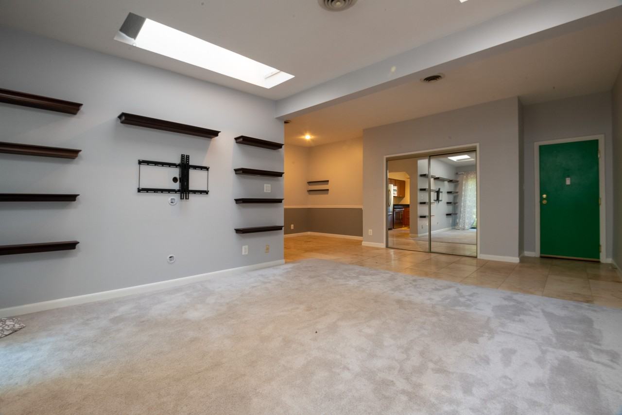 2802 Dartmouth Rd #9 - Photo 5 of 35