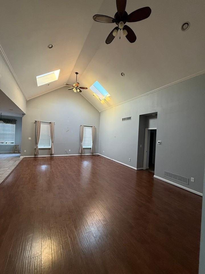 4460 Whitetail Dr - Photo 5 of 18