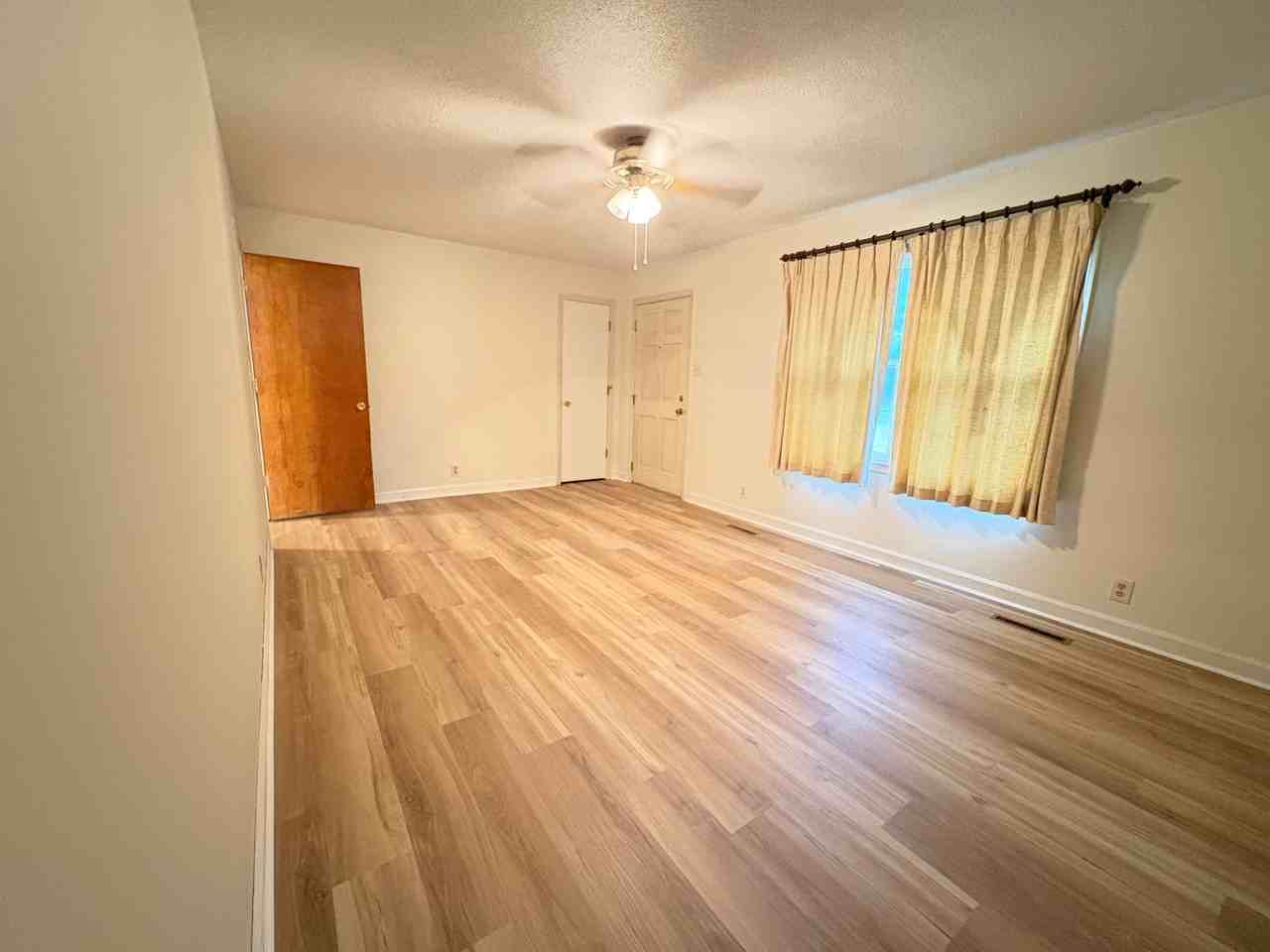 825 Buck Swamp Rd - Photo 4 of 10