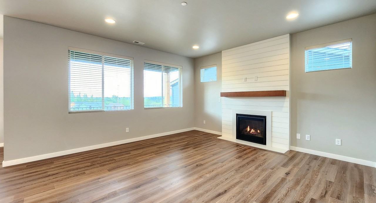7710 92nd Pl Ne - Photo 6 of 44