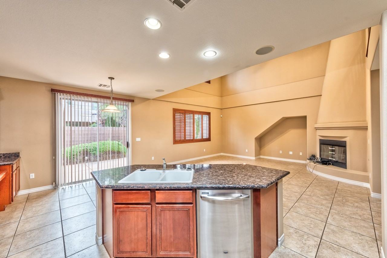 11409 Orazio Dr - Photo 7 of 22