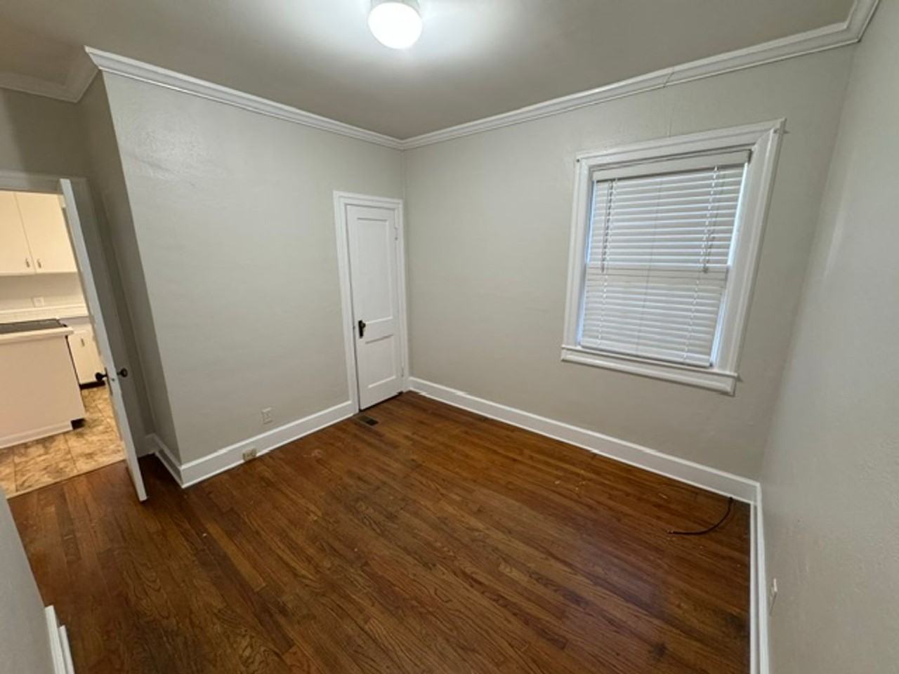 306 E Mclendon Cir - Photo 6 of 9