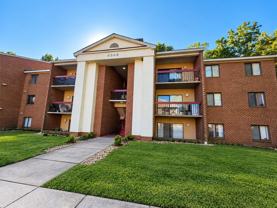 4006 Governors Sq #4 - Photo 1 of 1