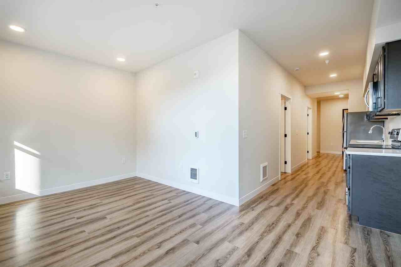 1100 North Forest Street - Photo 2 of 6