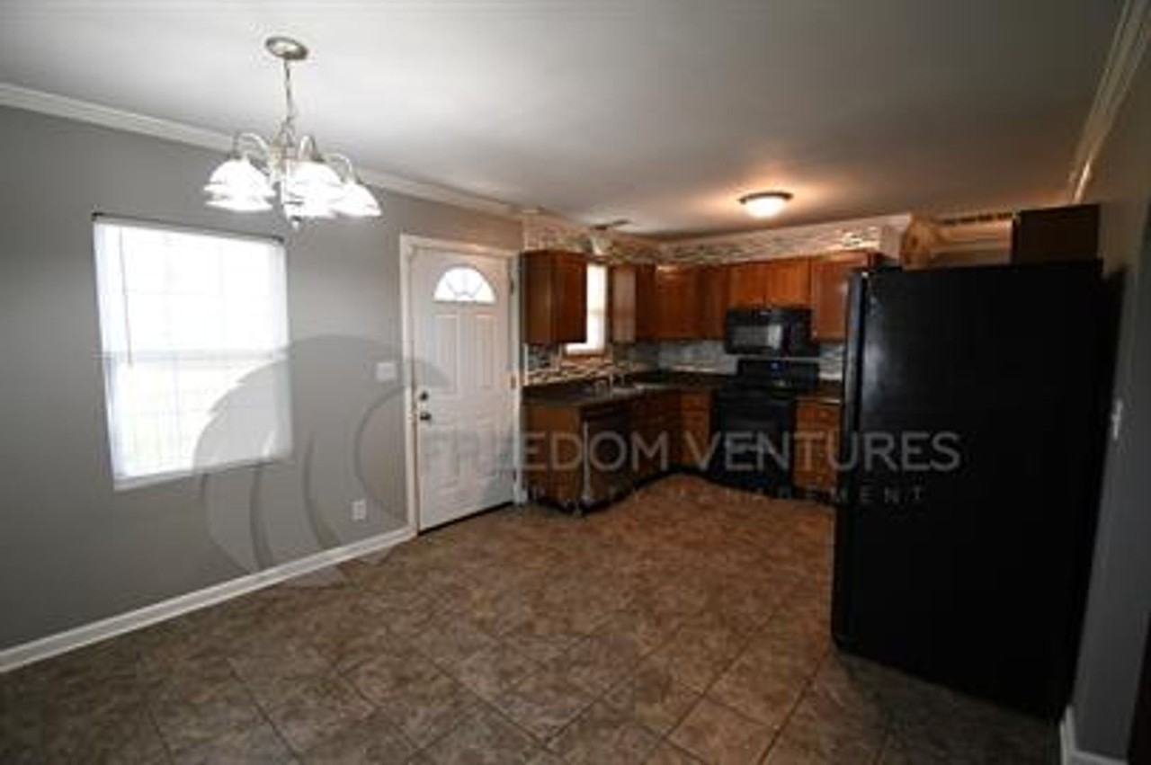 609 Annie Laura Dr - Photo 7 of 16