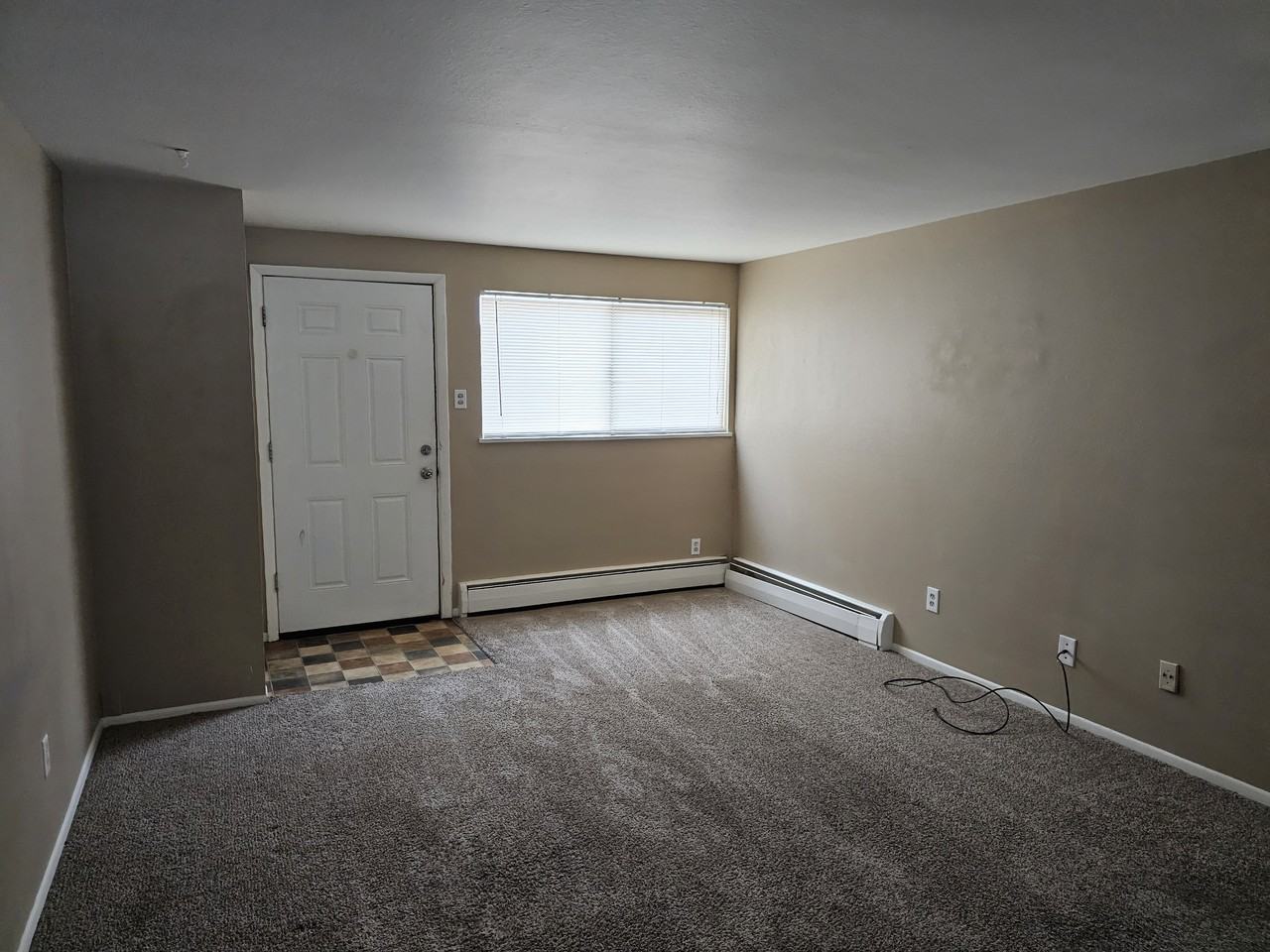 2610 King St #1 - Photo 3 of 9