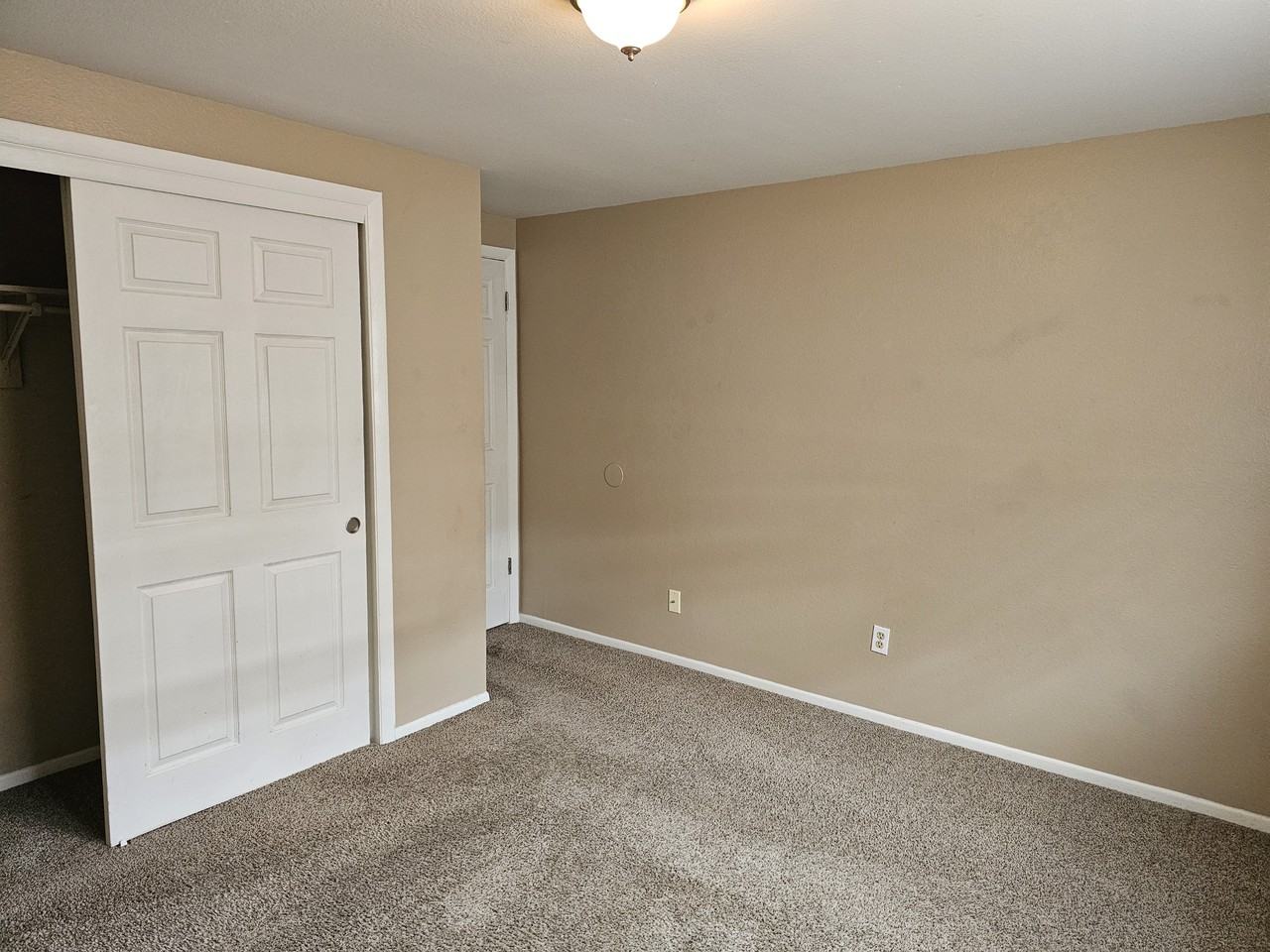 2610 King St #1 - Photo 6 of 9
