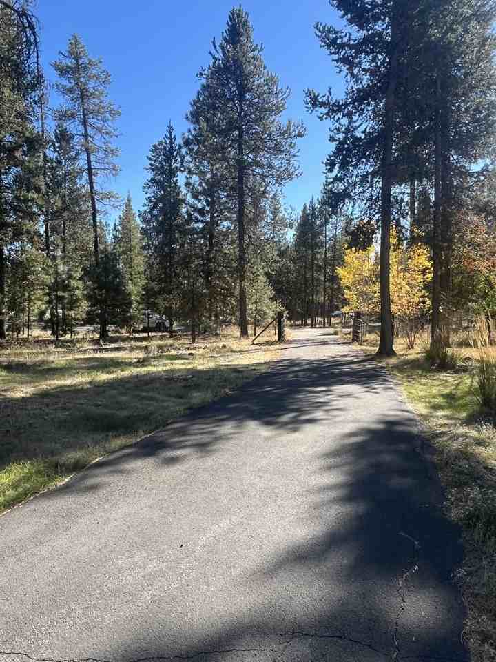 53761 Day Rd - Photo 2 of 3