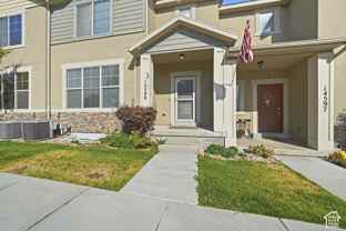 14599 S Auroral Way - Photo 1 of 1