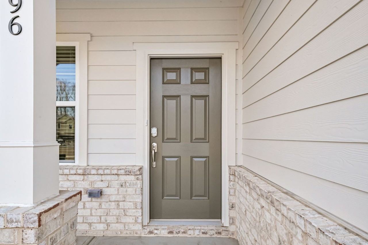 496 Red Dragon Dr - Photo 2 of 45