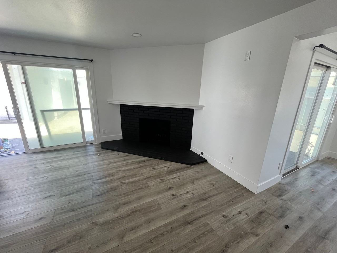 705 705 Jay Circle Front House - Photo 2 of 10