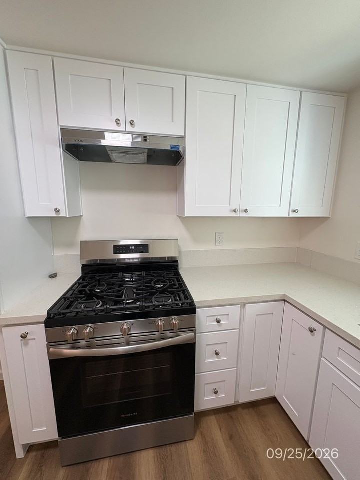 6114 Mckinley Ave - Photo 2 of 21