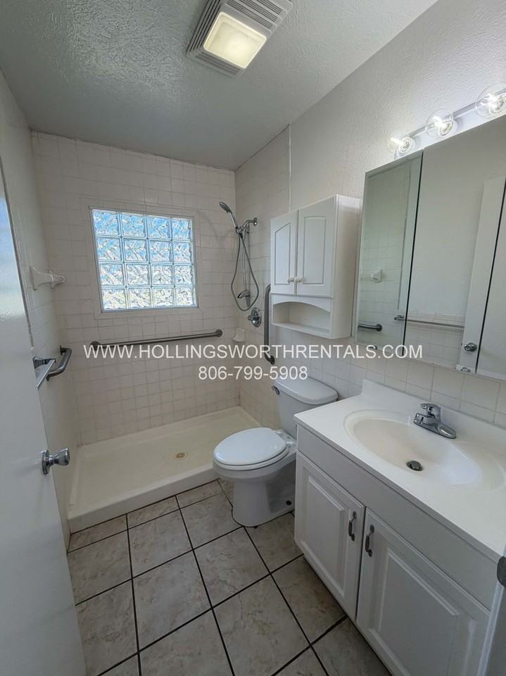 5009 35th St - Photo 7 of 13