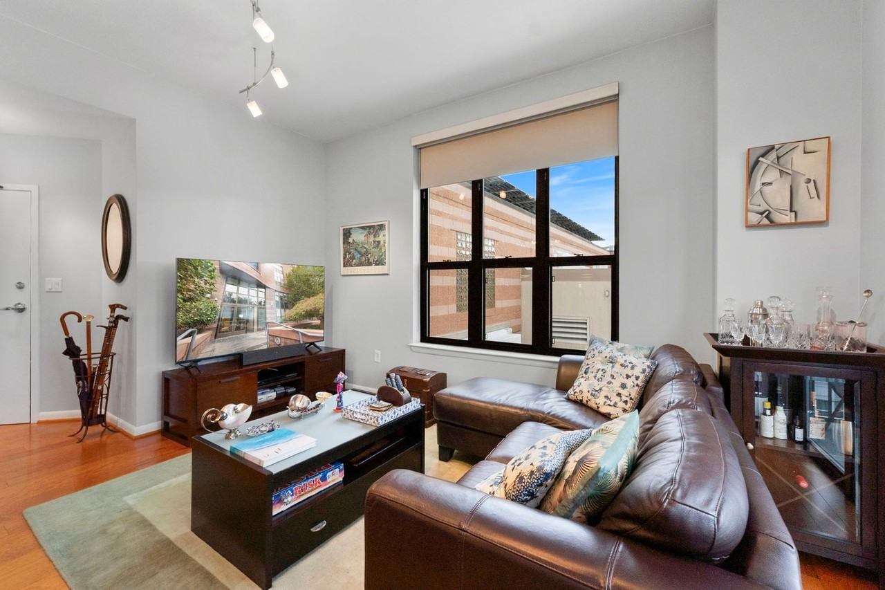 1001 L St Nw - Photo 5 of 18