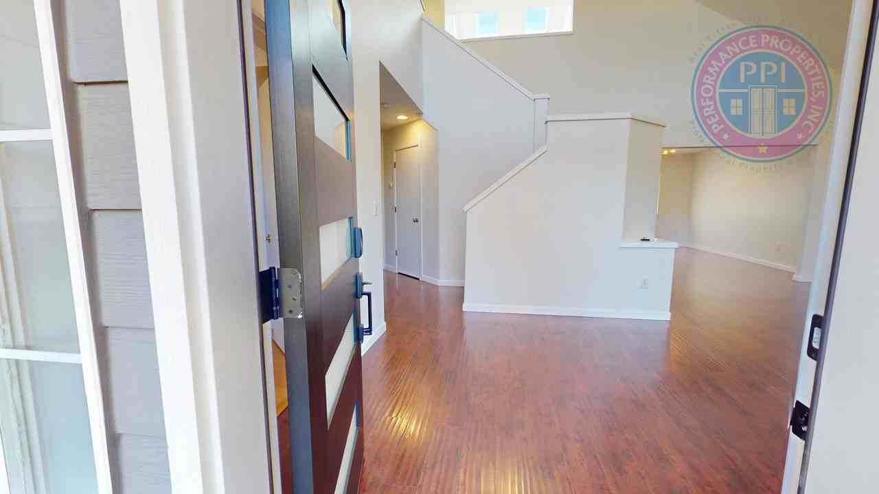 14580 Sw Grandview Ln - Photo 2 of 46
