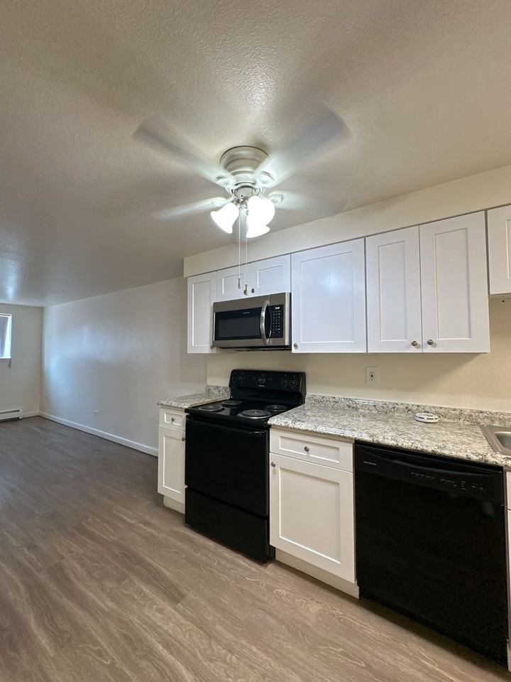 Fitz Apartments - Photo 5 of 20