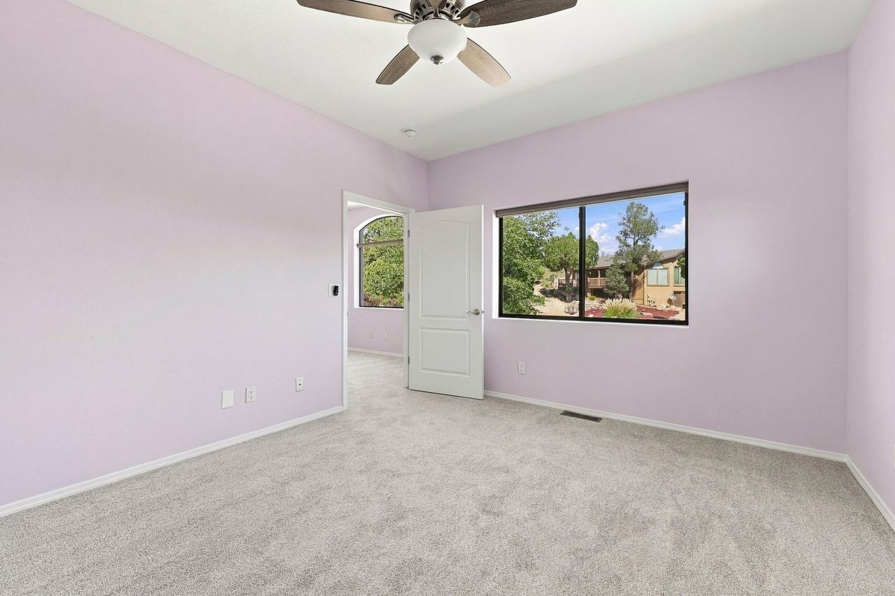 2101 Meander - Photo 6 of 21