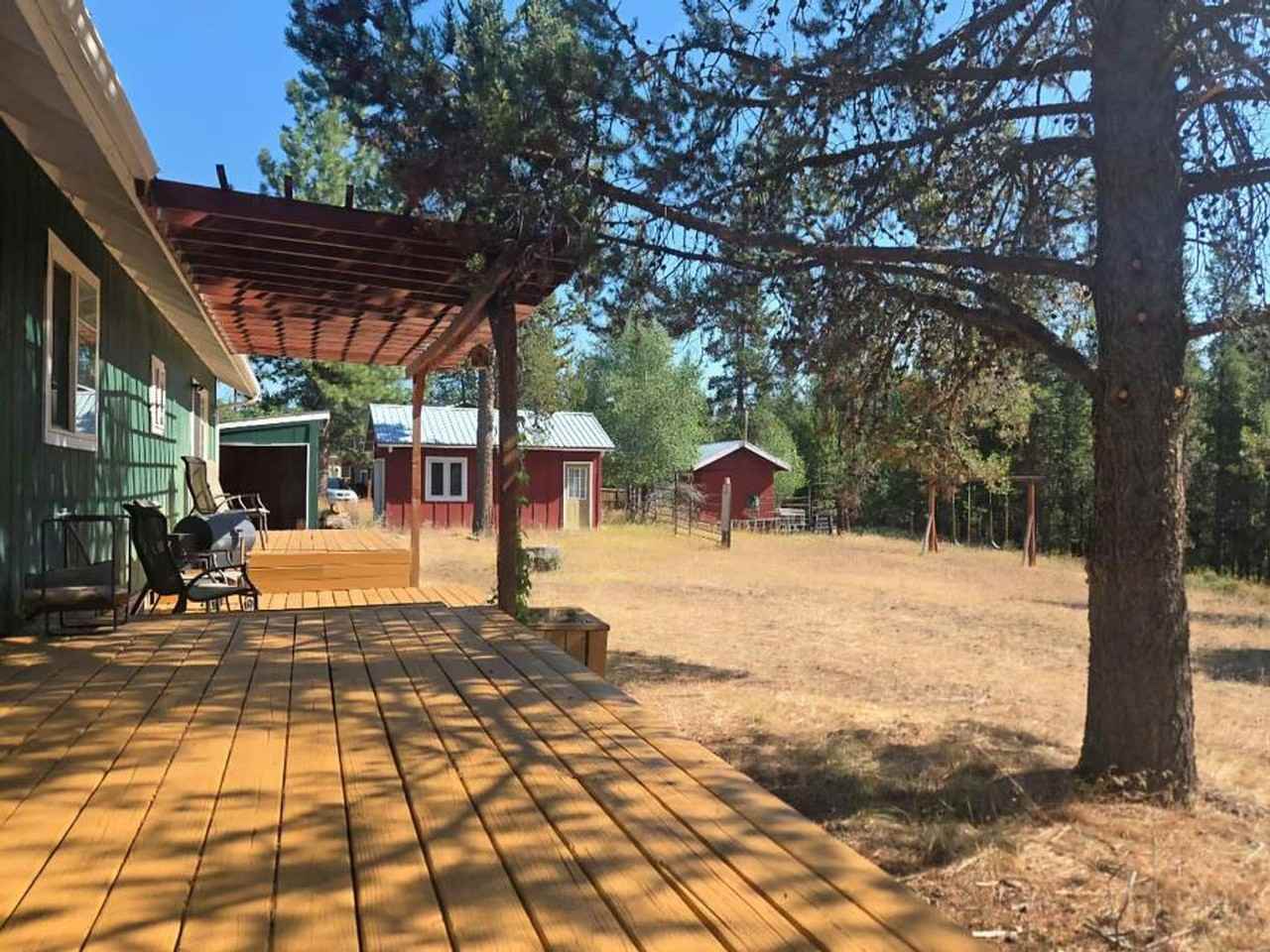 55453 Gross Dr - Photo 2 of 12
