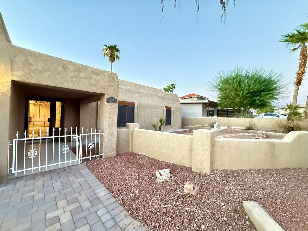 745 Paseo Granada - Photo 6 of 27