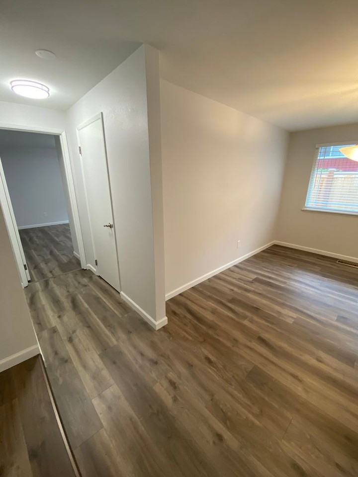4614 89th Ave W - Photo 5 of 22