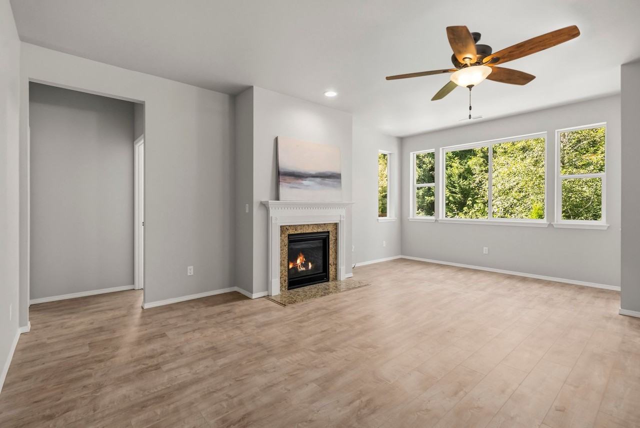11264 Borgen Loop - Photo 7 of 25