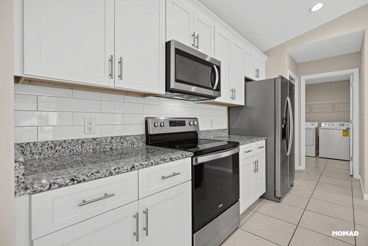 1536 Nw 24th Ave - Photo 6 of 40