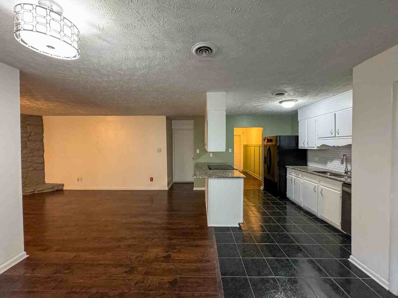 1962 Aspen Cir - Photo 2 of 25