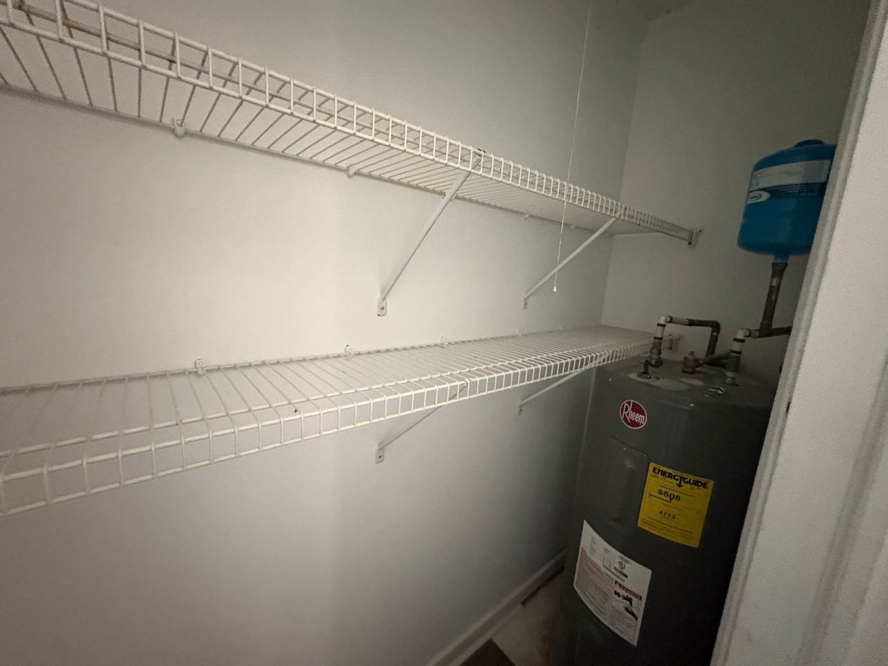 3404 Craig Ave - Photo 5 of 9