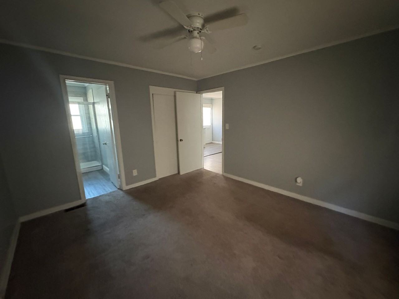 3404 Craig Ave - Photo 7 of 9