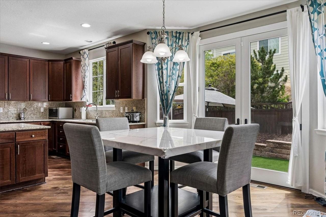 2810 Shadow Dance Dr - Photo 4 of 32