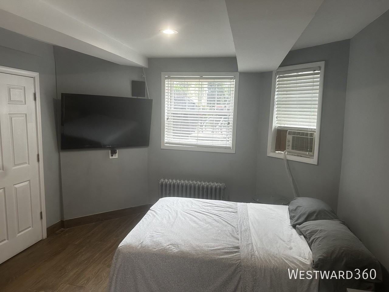 1920 N Humboldt Blvd - Photo 6 of 21