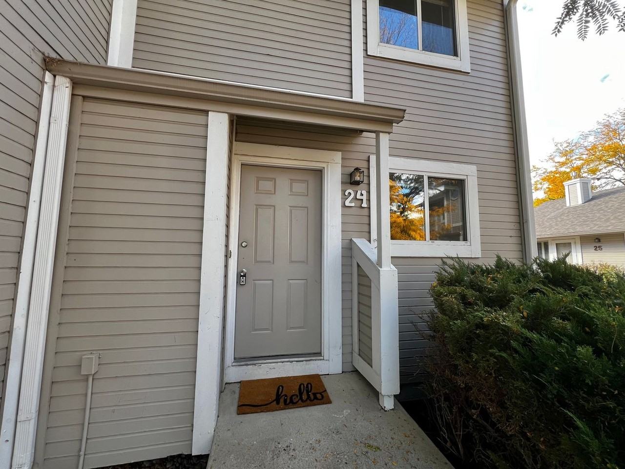 4255 Westshore Way Apt G24 - Photo 2 of 24