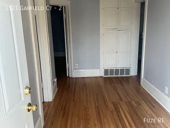 1521 Garfield Ct #2 - Photo 5 of 13