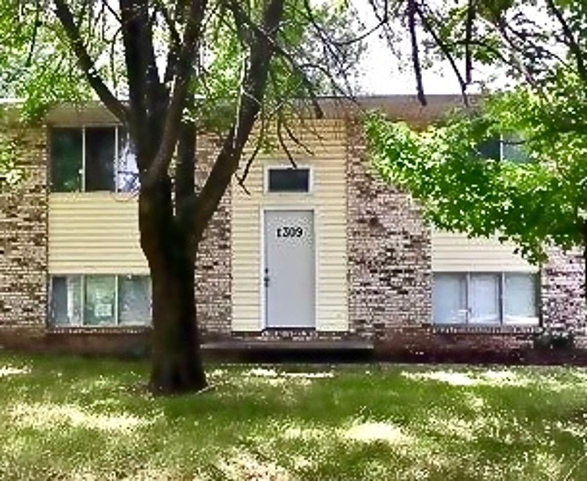 1309 N. Golf Blvd. - Photo 2 of 2