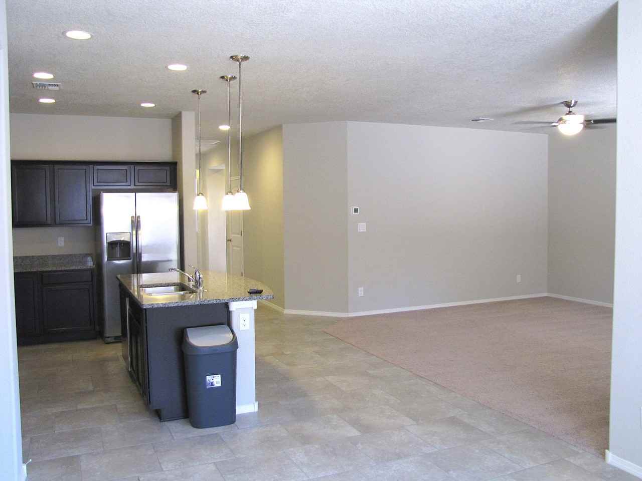 3904 Dynamite Rd Ne - Photo 6 of 30