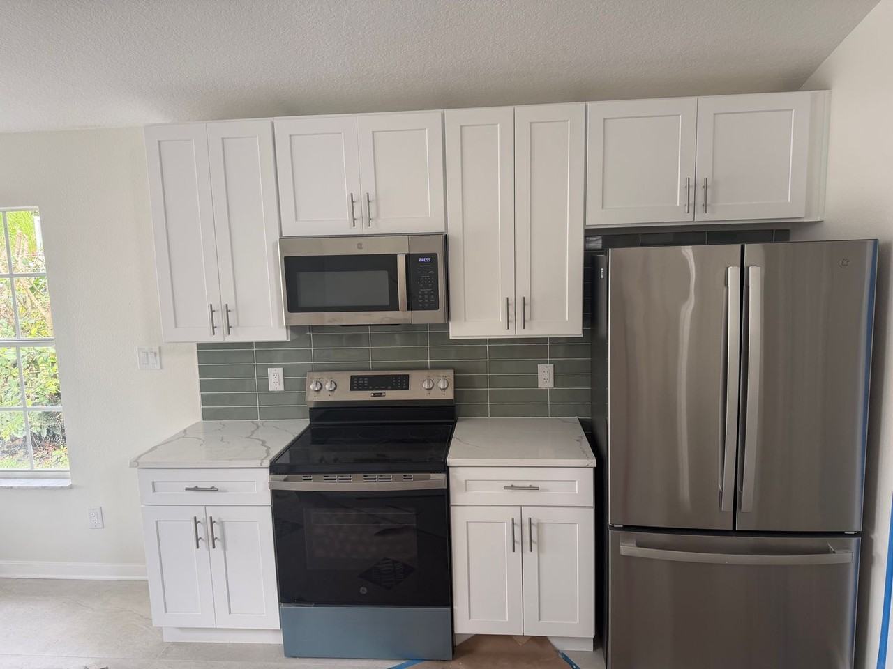2402 Berkshire Ct - Photo 3 of 11